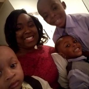 Meet your Posher, Recia